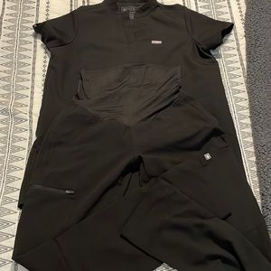 XXS Figs Maternity Scrub set, Black